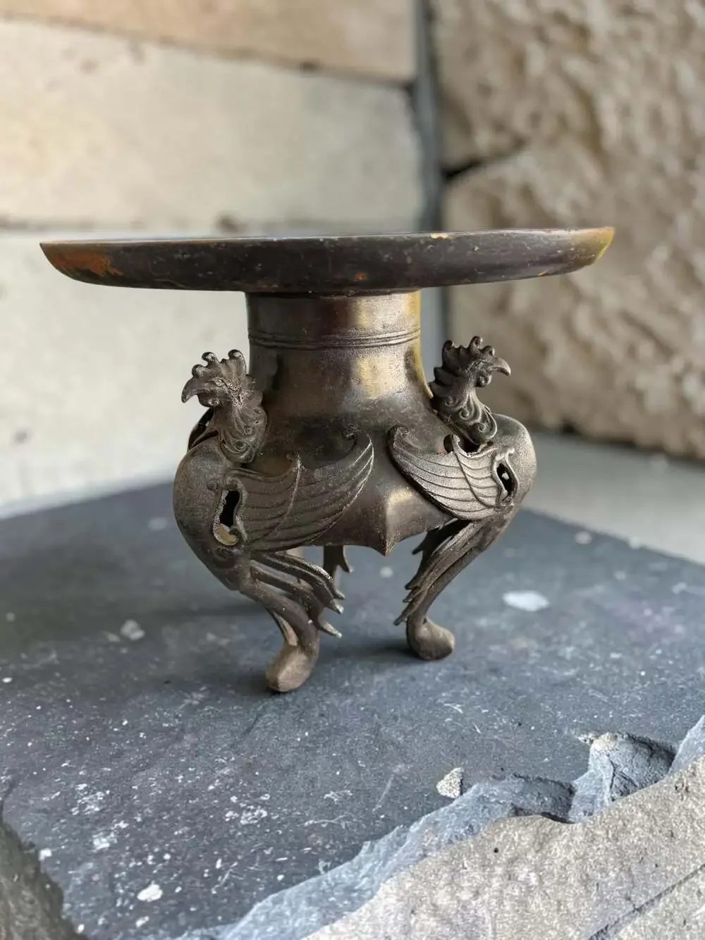 Antique Japanese Bronze Usubata Ikebana Flower Vase with Phoenix Legs